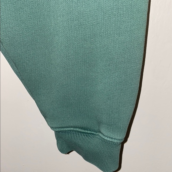 Zara Small Green Crewneck Sweater with Oversized Fit - Picture 10 of 14